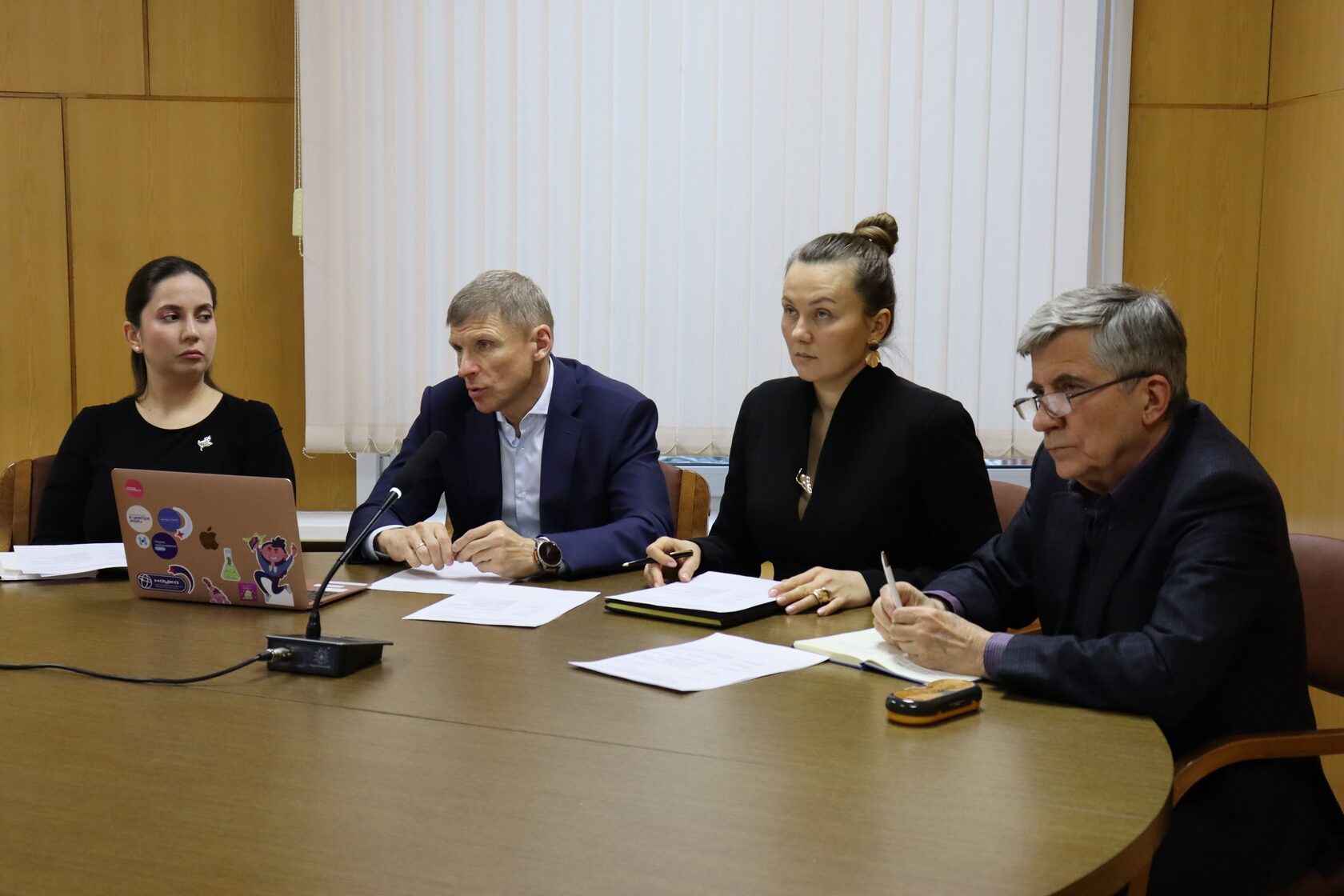 ВИНИТИ РАН провел рабочую видеоконференцию с Бразильским институтом информации в науке